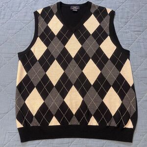Brooks Brothers 100% Merino Wool Argyle Sweater Vest Size Medium